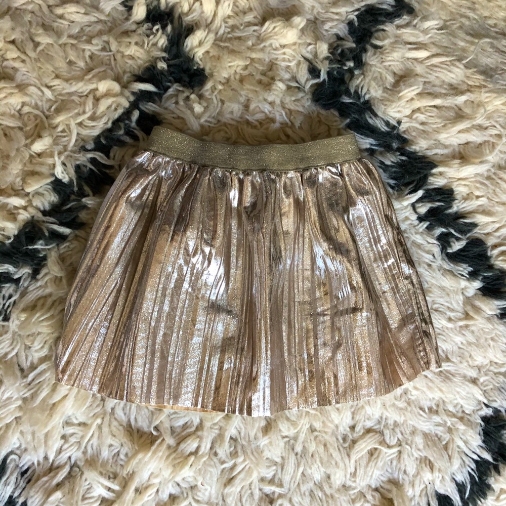 Metallic gold pleated skirt